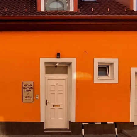 Afrodite Apartmanhaz *